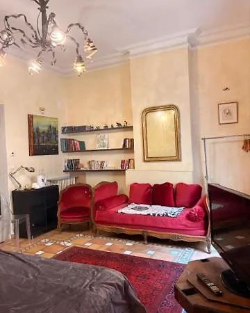 Δωμάτια σε οικογενειακή κατοικία Bartissol Et Maillol Περπινιάν